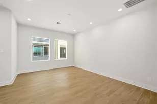 1396 Cedar Post Ln, Houston, TX 77055 - Photo 20
