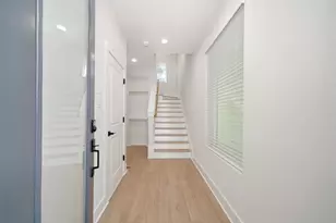 1396 Cedar Post Ln, Houston, TX 77055 - Photo 4