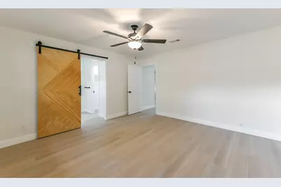 8102 Dellanera Drive, Hitchcock, TX 77563 - Photo 34