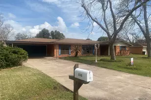 8102 Dellanera Dr, Hitchcock, TX 77563 - Photo 4