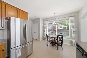 9207 Hidden Ct, Magnolia, TX 77354 - Photo 10