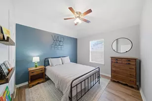 9207 Hidden Ct, Magnolia, TX 77354 - Photo 18