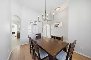 9207 Hidden Ct, Magnolia, TX 77354 - Photo 6