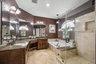 515 Deer Hollow Dr, Sugar Land, TX 77479 - Photo 14