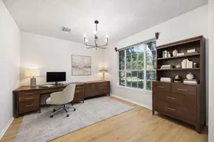 515 Deer Hollow Dr, Sugar Land, TX 77479 - Photo 6