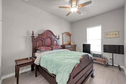 713 Ivory Creek Court, Willis, TX 77378 - Photo 20