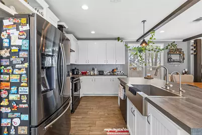 12602 Paradise View Court, Willis, TX 77318 - Photo 10