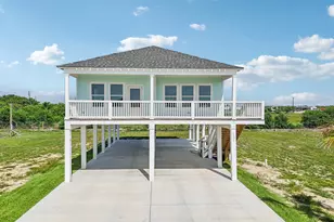 1338 Sapphire Palms Ct, San Leon, TX 77539 - Photo 2