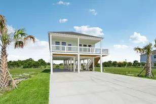 1338 Sapphire Palms Ct, San Leon, TX 77539 - Photo 4