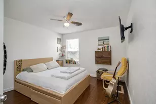 150 S Walden Elms Cir, The Woodlands, TX 77382 - Photo 14