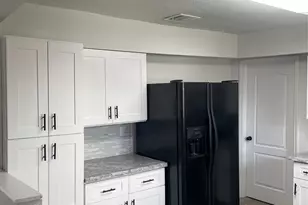 6929 San Angelo St, Houston, TX 77020 - Photo 18