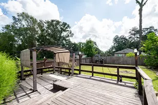 901 Jefferson Ave, Cleveland, TX 77327 - Photo 18