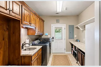 5050 Old Spanish Trail, Bryan, TX 77807 - Photo 18
