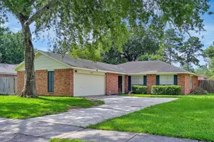 4311 Owens Creek Ln, Spring, TX 77388 - Photo 2
