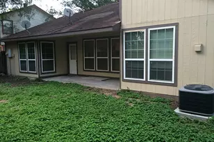 16826 Rippling Mill Dr, Sugar Land, TX 77498 - Photo 18