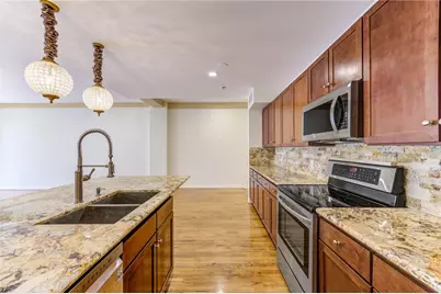 917 Main Street #1005, Houston, TX 77002 - Photo 16