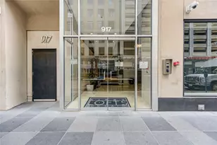 917 Main St, Houston, TX 77002 - Photo 2