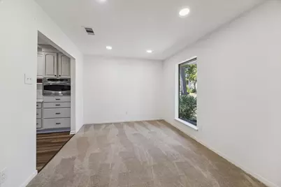 2222 Oak Shores Drive, Kingwood, TX 77339 - Photo 8