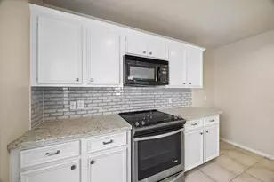 2635 Woodridge Cove Dr, Houston, TX 77087 - Photo 8