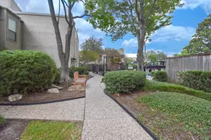 5711 Sugar Hill Dr, Houston, TX 77057 - Photo 32