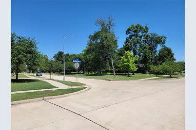 5803 Nowlands Run Lane, Sugar Land, TX 77479 - Photo 36