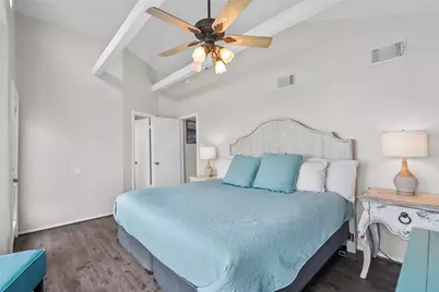 2406 Blue Water Highway, Surfside Beach, TX 77541 - Photo 18