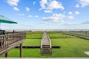 2406 Bluewater Hwy, Surfside Beach, TX 77541 - Photo 2