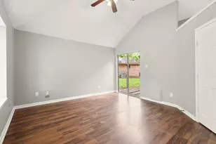 2220 Spruce Dr, Rosenberg, TX 77471 - Photo 10