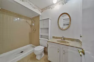 2614 Hummingbird Ln, Humble, TX 77396 - Photo 14