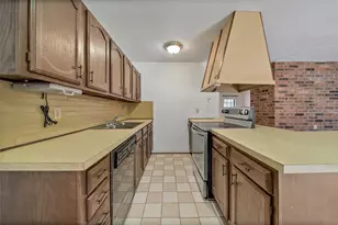 2614 Hummingbird Ln, Humble, TX 77396 - Photo 10