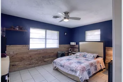 202 Rose Marie Boulevard, Hearne, TX 77859 - Photo 16