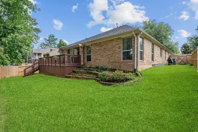 2504 N Yorkchase Lane, Conroe, TX 77304 - Photo 2