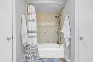 6119 Hummingbird St, Houston, TX 77096 - Photo 22