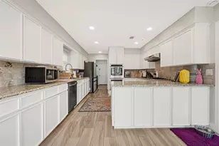 6119 Hummingbird St, Houston, TX 77096 - Photo 16