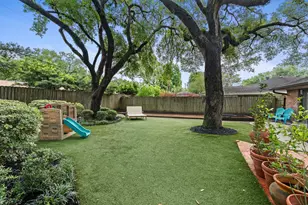 5350 Dumfries Dr, Houston, TX 77096 - Photo 32