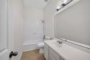 14326 Manorbier Ln, Sugar Land, TX 77498 - Photo 18