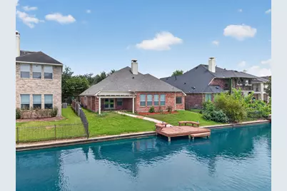 14326 Manorbier Lane, Sugar Land, TX 77498 - Photo 24