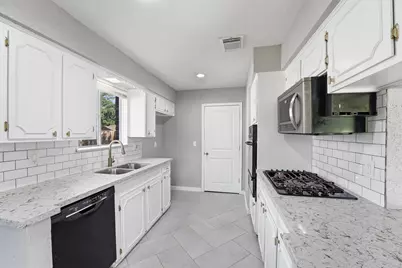 6502 Leedale Street, Houston, TX 77016 - Photo 10