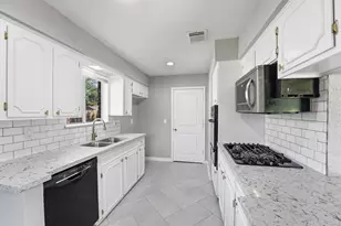 6502 Leedale St, Houston, TX 77016 - Photo 10