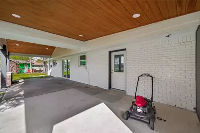 118 W Doverfield Drive, Houston, TX 77037 - Photo 40