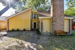 6023 Elkwood Forest Dr, Houston, TX 77088 - Photo 1