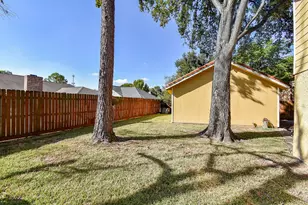 6023 Elkwood Forest Dr, Houston, TX 77088 - Photo 36