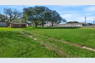 9310 Main Street, Needville, TX 77461 - Photo 6