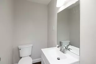 8502 Lynwood Ln, Port Arthur, TX 77642 - Photo 18