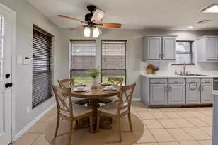 6123 Old Farmhouse Ln, Katy, TX 77449 - Photo 10