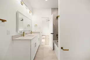 9011 Surry St, Houston, TX 77028 - Photo 16