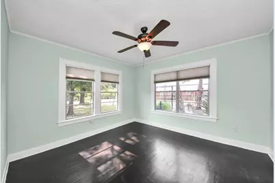5645 Barremore Street, Houston, TX 77023 - Photo 16