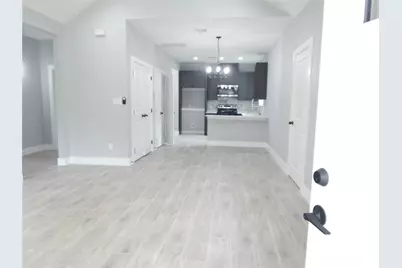 15123 Arrowhead Loop E, Willis, TX 77378 - Photo 4