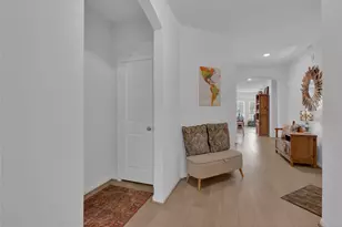 301 Prairie Grass Trl, Clute, TX 77531 - Photo 6