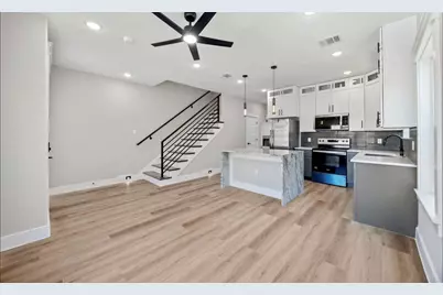 4624 Mayflower Street #B, Houston, TX 77033 - Photo 4